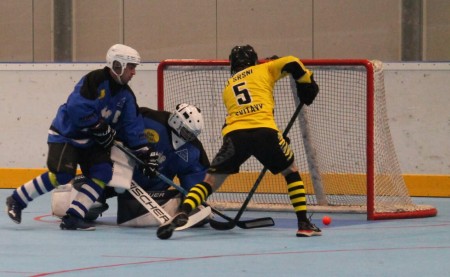 Sršni - Lokomotiva Č.T. 4:3